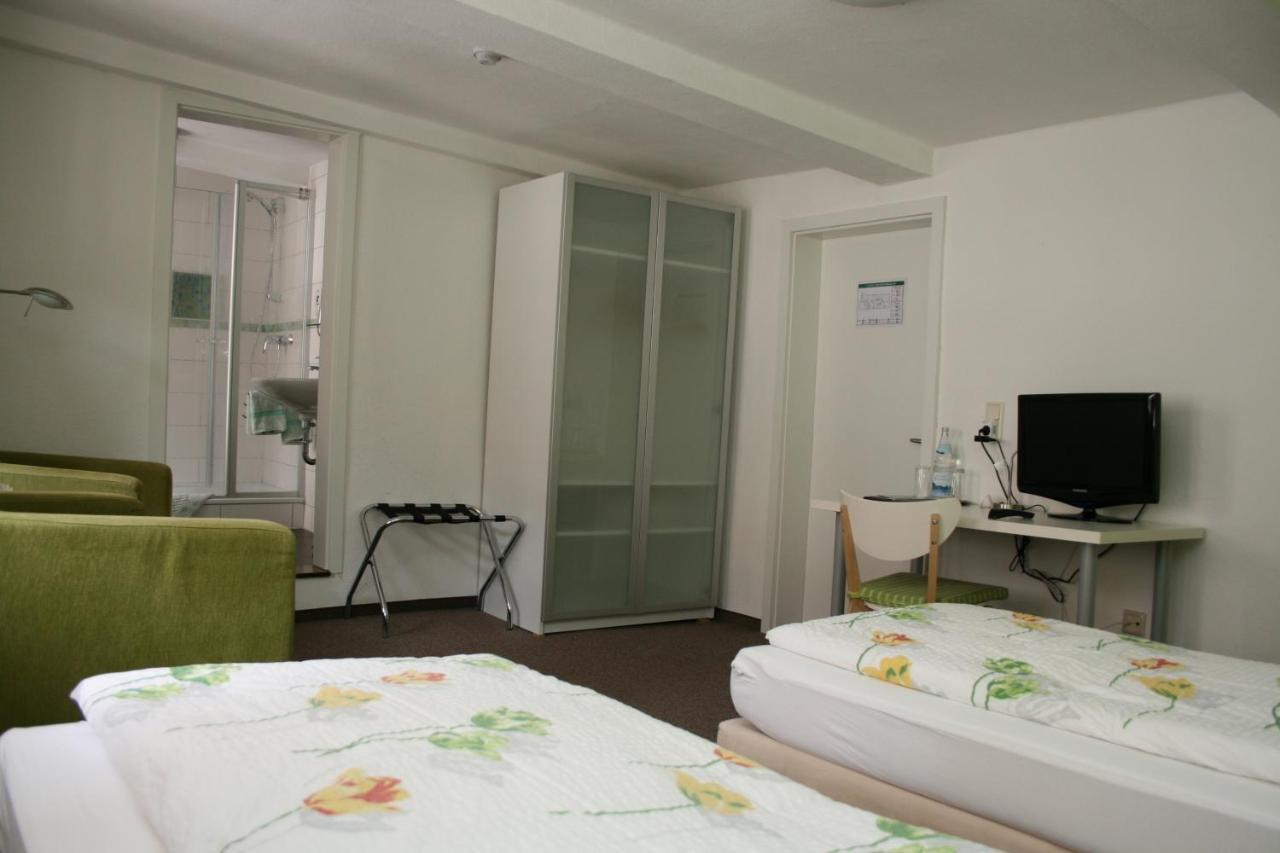 Pension-Ristorante Ventura Ehemals Reinhards Pension Hornburg  Phòng bức ảnh